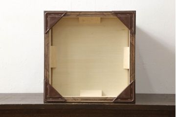 中古　手造り民芸家具　欅(ケヤキ)材　存在感のある金具が魅力的な片開き戸付き小引き出し(小物収納、卓上収納、小抽斗)(R-059509)