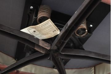 中古　DREXEL HERITAGE(ドレクセルヘリテイジ)　くつろぎのひとときにおすすめ!エレガントな回転式1人掛けソファ+オットマンのセット(一人掛けソファ、1Pソファ、アームソファ、フットスツール)(R-059512)