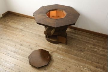 中古　2way　八角　民芸家具　上下分けて使えるのが便利な囲炉裏テーブル(火鉢、座卓、リビングテーブル)(R-059514)