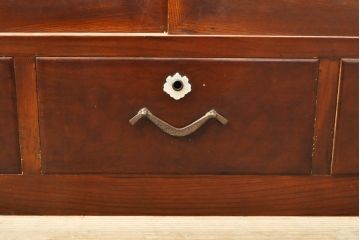 和製アンティーク　前面欅(ケヤキ)材　漆塗り　レトロな佇まいが魅力の箪笥テレビ台(テレビボード、ローボード、リビングボード、収納棚、戸棚)(R-059518)
