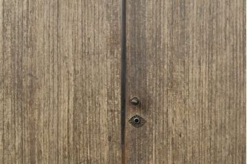 和製アンティーク　衣装盆付き　味わいを増した銅金具が魅力の総桐箪笥(総桐たんす、着物箪笥、引き出し、和タンス)(R-059521)
