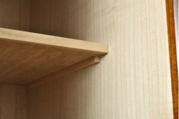中古　岩谷堂箪笥　収納力抜群! 引き出し8杯と衣装盆6杯付きの衣装箪笥(和タンス、着物箪笥、重ね箪笥、引き出し)(R-059525)