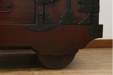 アンティーク家具　古民具　骨董　江戸明治期の三国車箪笥(R-059535)