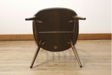 イギリスビンテージ　ERCOL(アーコール)　ナチュラルテイストのお部屋におすすめ! シンプルなクッション付きフープバックチェア(ウィンザーチェア、板座チェア、椅子、イス、1人掛け、ヴィンテージ、ウインザーチェア)(R-059539)