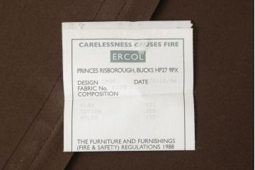 イギリスビンテージ　ERCOL(アーコール)　ナチュラルテイストのお部屋におすすめ! シンプルなクッション付きフープバックチェア(ウィンザーチェア、板座チェア、椅子、イス、1人掛け、ヴィンテージ、ウインザーチェア)(R-059539)