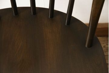イギリスビンテージ　ERCOL(アーコール)　華やかなクッション付きフープバックチェア(ウィンザーチェア、板座チェア、椅子、イス、1人掛け、ヴィンテージ、ウインザーチェア)(R-059540)