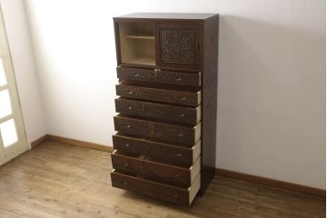 中古　伝統工芸・軽井沢彫り　大坂屋製　満開に咲く桜の彫りが見事な整理タンス(引き出し、チェスト、洋服タンス)(R-059541)
