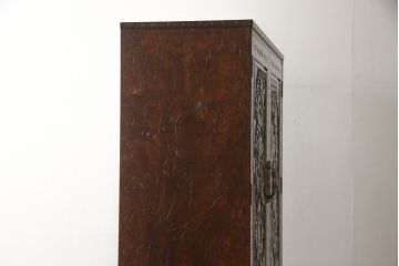 中古　美品　伝統工芸・軽井沢彫り　内部が桐材の高級品!　満開に咲く桜の彫りが見事な衣装盆付きの重ねタンス(衣装箪笥、着物箪笥、和タンス)(R-059544)