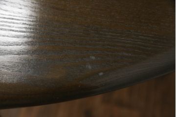 中古　美品　激レアモデル!!　ERCOL(アーコール)　大人の落ち着いた空間を演出するバタフライテーブル(ドロップリーフテーブル、ゲートレッグテーブル、4人掛けダイニングテーブル)(R-059546)