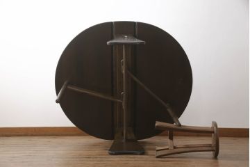 中古　美品　激レアモデル!!　ERCOL(アーコール)　大人の落ち着いた空間を演出するバタフライテーブル(ドロップリーフテーブル、ゲートレッグテーブル、4人掛けダイニングテーブル)(R-059546)