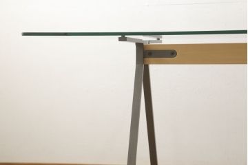 中古　美品　イタリア　ドリアデ　フラーテ(FRATE)　スタイリッシュな空間づくりにおすすめのガラステーブル(ダイニングテーブル)(定価約73万円)(R-059549)