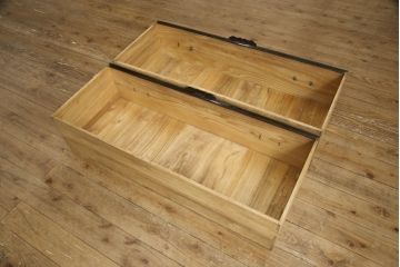 和製アンティーク　美品　前面欅(ケヤキ)・中桐　金具の立派な佐渡箪笥・上段(小木箪笥、和たんす、時代箪笥、収納箪笥、引き出し)(R-059552)