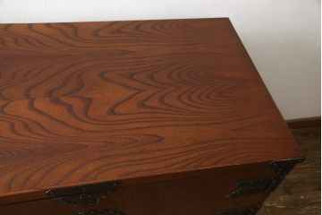 中古　美品　岩谷堂箪笥　脚(台輪付き)リメイク　奥行たっぷりサイズの特注品!観音扉付き衣装箪笥(チェスト、洋服タンス、収納タンス、着物箪笥)(R-059557)