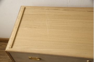中古　伝統工芸品　名古屋桐箪笥　気品ある佇まいが魅力の総桐箪笥ローチェスト(並厚、総桐たんす、ローボード、引き出し)(R-059559)