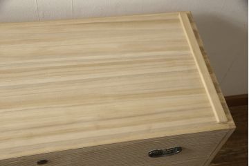 中古　国産　職人手造り　上質な和を演出してくれる総桐箪笥ローチェスト(総桐たんす、和タンス、衣装箪笥、サイドチェスト、引き出し)(R-059562)