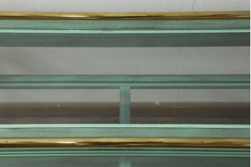 中古　美品　バロッサバレンティ(VARO,S.A. VALENTI)　アルタミラ　グリーンとゴールドの組み合わせが高級感を醸し出すコンソールテーブル(ガラステーブル、ナイトテーブル、飾り棚、陳列棚、店舗什器)(定価約26万円)(R-059565)