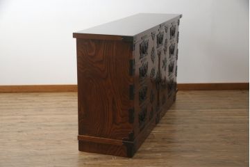 中古　美品　岩谷堂箪笥　迫力ある杢目が印象的なサイドボード(引き出し、チェスト、和たんす)(R-059566)
