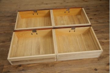 中古　美品　岩谷堂箪笥　迫力ある杢目が印象的なサイドボード(引き出し、チェスト、和たんす)(R-059566)