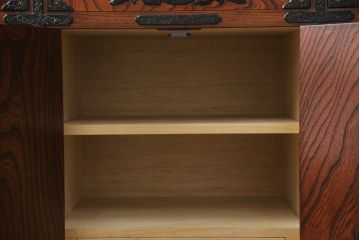 中古　美品　岩谷堂箪笥　迫力ある杢目が印象的なサイドボード(引き出し、チェスト、和たんす)(R-059566)