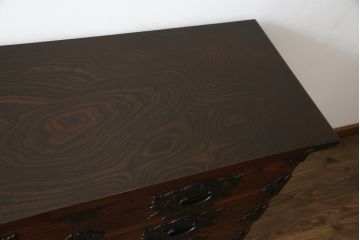 中古　美品　岩谷堂箪笥　迫力ある杢目が印象的なサイドボード(引き出し、チェスト、和たんす)(R-059566)