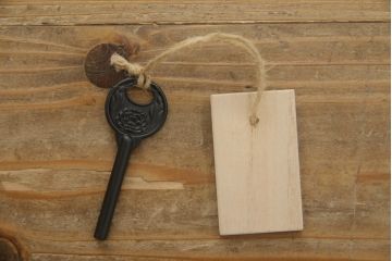 中古　美品　岩谷堂箪笥　迫力ある杢目が印象的なサイドボード(引き出し、チェスト、和たんす)(R-059566)
