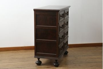 中古　松本民芸家具　レア品　C型ボールフット洋タンス　クラシカルなジャコビアン様式が目を惹くチェスト(引き出し)(定価約72万円)(R-059576)