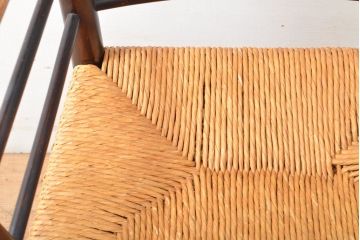 和製ビンテージ　松本民芸家具　#306型　ラッシ座面がお洒落なスピンドルアームチェア(椅子、イス、ダイニングチェア、ヴィンテージ)(定価約22万7千円)(R-059586)