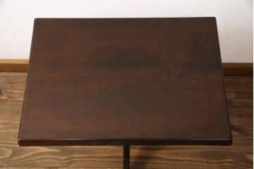 中古　絶版品　松本民芸家具　クラシカルな挽き物加工の脚がおしゃれなコーヒーテーブル(カフェテーブル、サイドテーブル)(R-059589)
