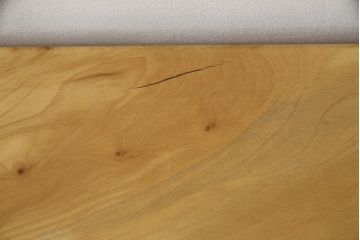 中古　どっしりとした佇まいが魅力!分厚い一枚板が使われたカバ材のベンチ(長椅子、板座)(R-059593)