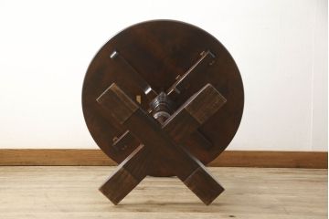 中古　松本民芸家具　品のある佇まいが魅力的な丸テーブル(コーヒーテーブル、サイドテーブル、ラウンドテーブル)(R-059594)