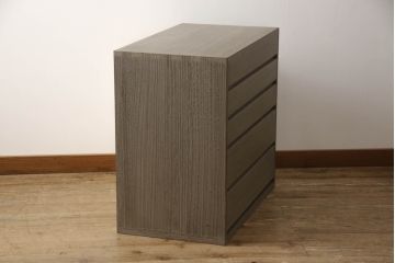 中古　超美品　モダンデザイン　老舗　桐屋田中　直線的でシンプルなデザインが格好良い加茂総桐箪笥(定価約55万円)(並厚、チェスト、桐たんす、和タンス、衣装箪笥)(R-059595)