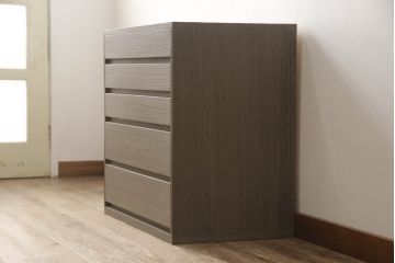 中古　超美品　モダンデザイン　老舗　桐屋田中　直線的でシンプルなデザインが格好良い加茂総桐箪笥(定価約55万円)(並厚、チェスト、桐たんす、和タンス、衣装箪笥)(R-059595)