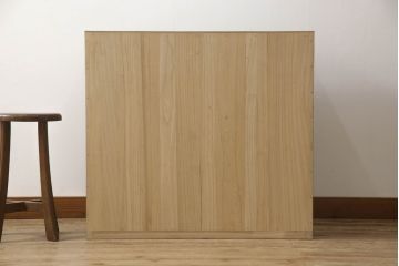 中古　超美品　モダンデザイン　老舗　桐屋田中　直線的でシンプルなデザインが格好良い加茂総桐箪笥(定価約55万円)(並厚、チェスト、桐たんす、和タンス、衣装箪笥)(R-059595)