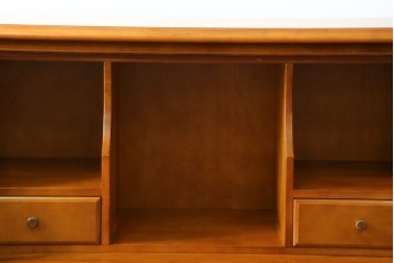 中古　横浜クラシック家具　ダニエル(Daniel)　アーリーアメリカン　気品漂うライティングビューロー　(R-059596)