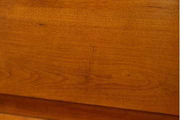 中古　横浜クラシック家具　ダニエル(Daniel)　アーリーアメリカン　気品漂うライティングビューロー　(R-059596)