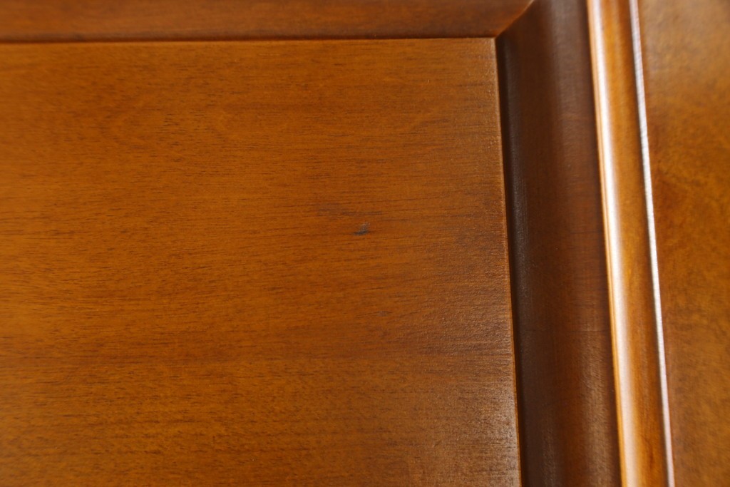 中古　横浜クラシック家具　ダニエル(Daniel)　アーリーアメリカン　気品漂うライティングビューロー　(R-059596)