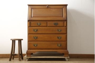中古　横浜クラシック家具　ダニエル(Daniel)　アーリーアメリカン　気品漂うライティングビューロー(ワークデスク、机、チェスト)(R-059596)