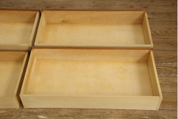中古　横浜クラシック家具　ダニエル(Daniel)　アーリーアメリカン　気品漂うライティングビューロー(ワークデスク、机、チェスト)(R-059596)
