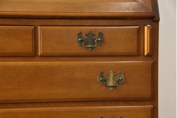 中古　横浜クラシック家具　ダニエル(Daniel)　アーリーアメリカン　気品漂うライティングビューロー(ワークデスク、机、チェスト)(R-059596)