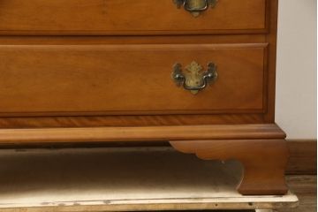 中古　横浜クラシック家具　ダニエル(Daniel)　アーリーアメリカン　気品漂うライティングビューロー(ワークデスク、机、チェスト)(R-059596)