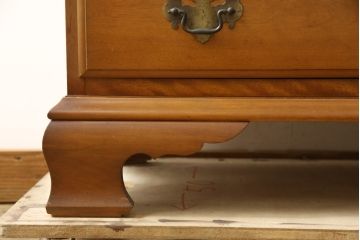 中古　横浜クラシック家具　ダニエル(Daniel)　アーリーアメリカン　気品漂うライティングビューロー(ワークデスク、机、チェスト)(R-059596)