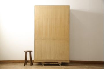 中古　国産　職人手造り　気品を感じる佇まいが魅力的な総桐箪笥(並厚、桐たんす、和タンス、収納箪笥、着物箪笥)(R-059597)
