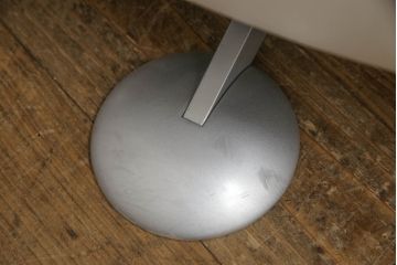 中古　美品　デセデ(de Sede)　DS-164　丸みを帯びたデザインが柔らかい雰囲気を醸し出す本革3人掛けソファ(レザー、カウチソファ、3P、三人掛け)(定価約300万円)(R-059599)