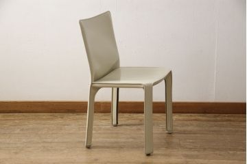 中古　Cassina(カッシーナ)　412　CAB(キャブ)　MARIO BELLINI(マリオベリーニ)　アイボリー　シンプルモダンな空間づくりに活躍するアームレスチェア(ダイニングチェア、椅子、イス)(定価約21万円)(R-059602)