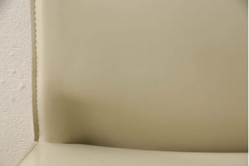 中古　Cassina(カッシーナ)　412　CAB(キャブ)　MARIO BELLINI(マリオベリーニ)　アイボリー　シンプルモダンな空間づくりに活躍するアームレスチェア(ダイニングチェア、椅子、イス)(定価約21万円)(R-059602)