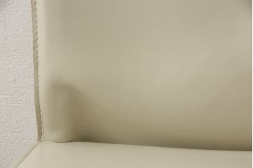 中古　Cassina(カッシーナ)　412　CAB(キャブ)　MARIO BELLINI(マリオベリーニ)　アイボリー　シンプルモダンな空間づくりに活躍するアームレスチェア(ダイニングチェア、椅子、イス)(定価約21万円)(R-059603)