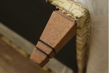 中古　DREXEL HERITAGE(ドレクセルヘリテイジ)　ゆったりとした寛ぎの空間づくりに取り入れたい1人掛けソファ(一人掛けソファ、1Pソファ、アームソファ、アームチェア)(R-059605)