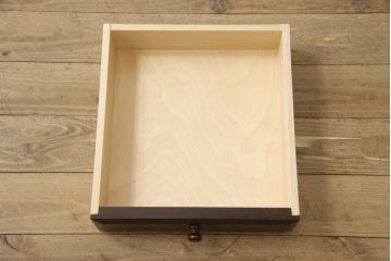 中古　美品　松本民芸家具　深みのある色合いが落ち着いた雰囲気を醸し出すサイドキャビネット(サイドチェスト、電話台、サイドテーブル)(R-059607)