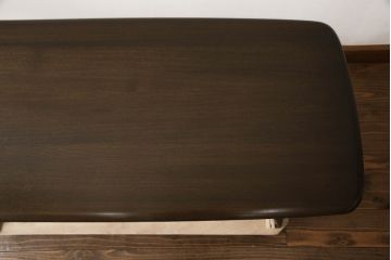 中古　美品　ERCOL(アーコール)　シンプルナチュラルなお部屋に合わせたいセンターテーブル(ローテーブル、リビングテーブル)(R-059613)