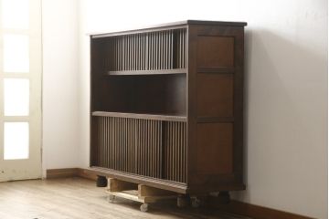 中古　九州民芸家具　シックでモダンなデザインのサイドボード(収納棚、戸棚、食器棚、茶棚)(R-059615)